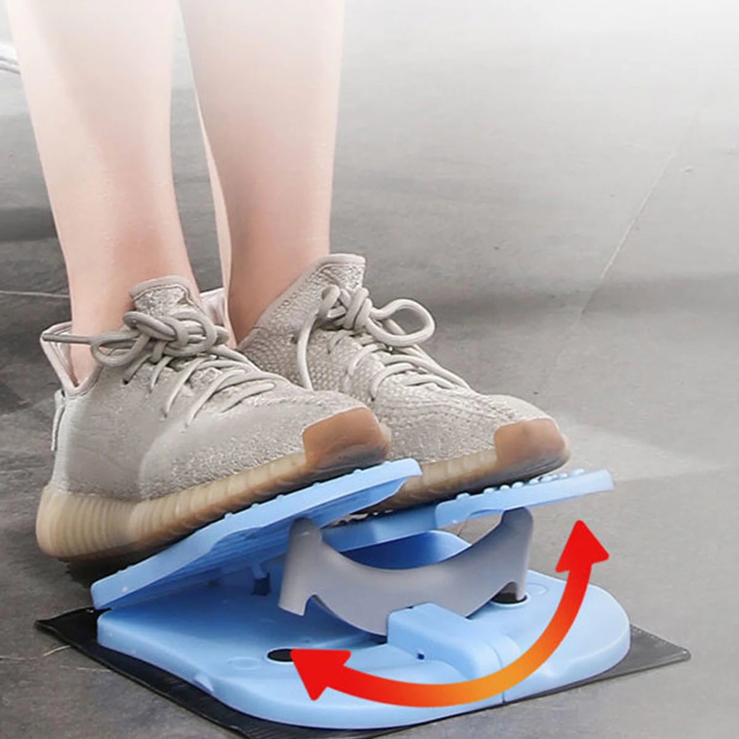 APWIKOGER Mini Leg Aerobic Trainer Portable Foldable Non Slip Stepper